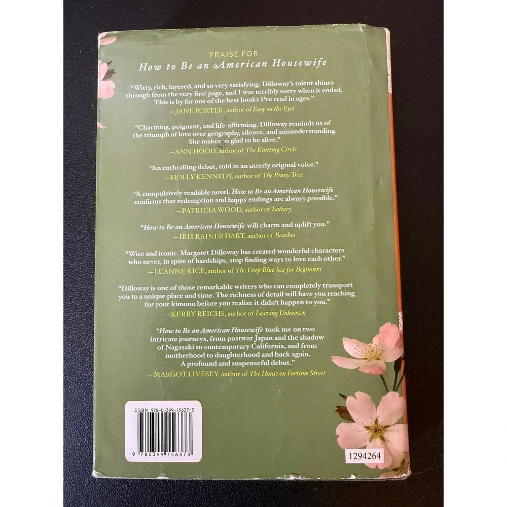 How‎ to Be an American Housewife by Margaret Dilloway Paperback 2010 Fiction